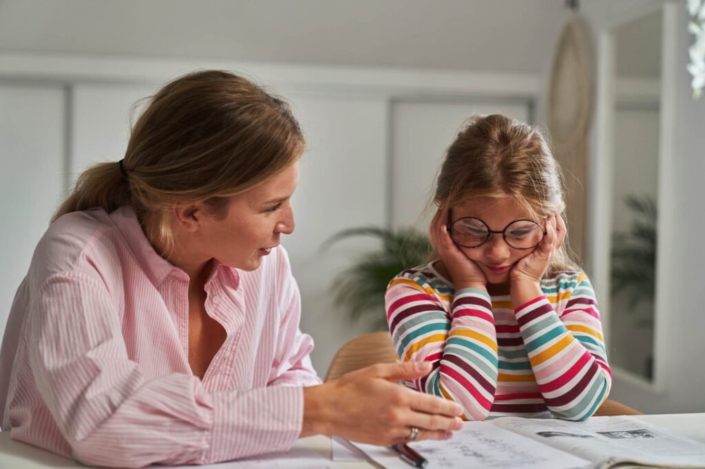 How to Work With Teachers When Your Child Is Struggling